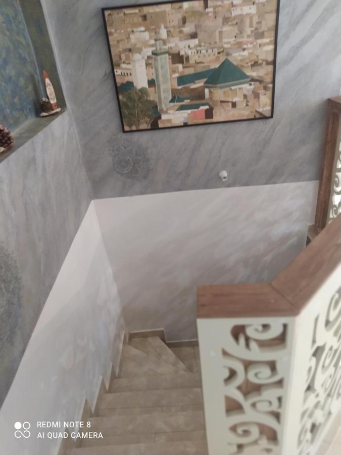 Duplex Pour Famille Seulement Apartment Fez Bagian luar foto
